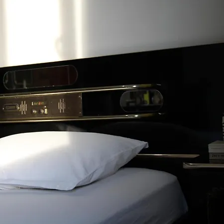 Appartement Cozy Big With Balcony Tirana